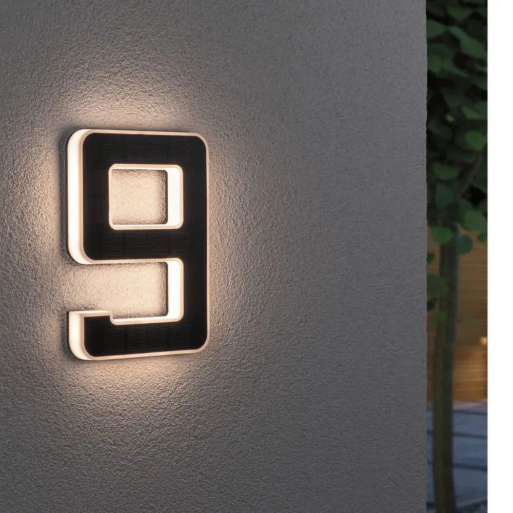 LightNumbers - Solarbetriebene beleuchtete Hausnummern