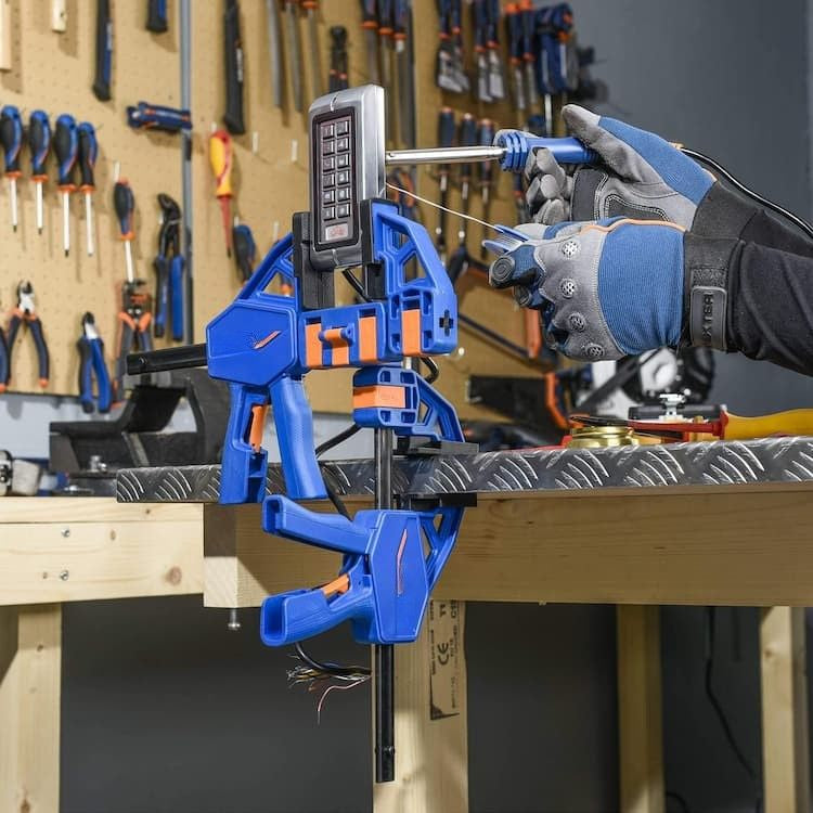 Holzklammern, die auch Ecken festklemmen! 150 mm Öffnung