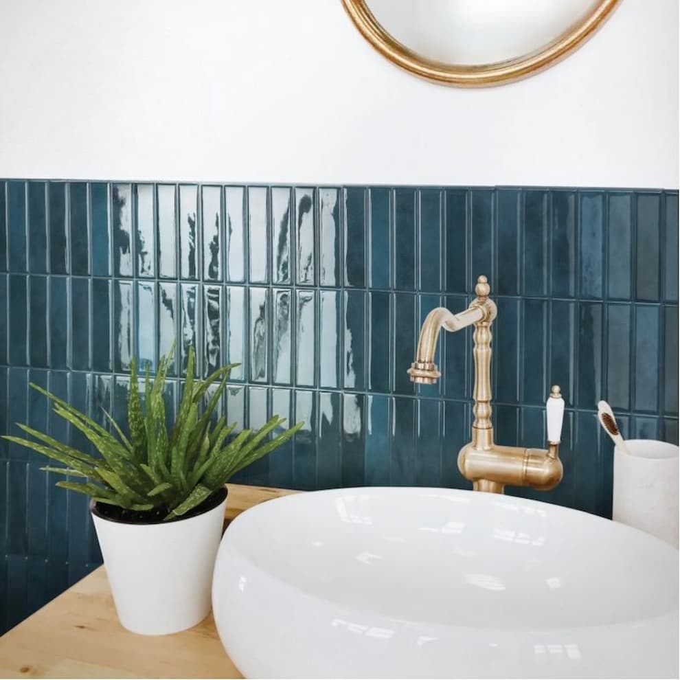 StickTile - Selbstklebende Fliesen (Satz mit 10 Stücken)