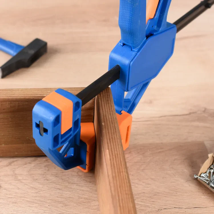 Holzklammern, die auch Ecken festklemmen! 150 mm Öffnung