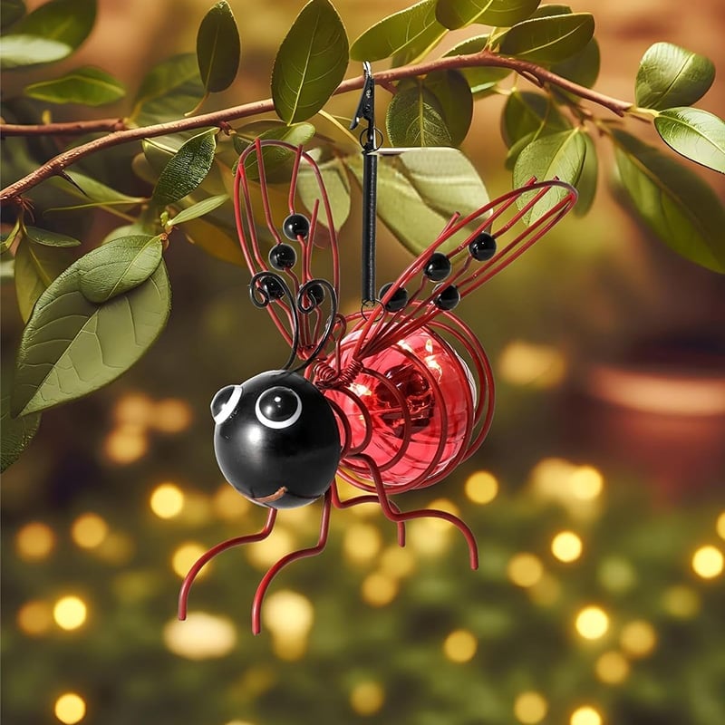 GlowBee - Solarbetriebene Hängelampe „Biene“