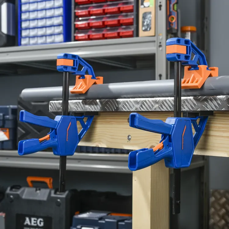 Holzklammern, die auch Ecken festklemmen! 150 mm Öffnung