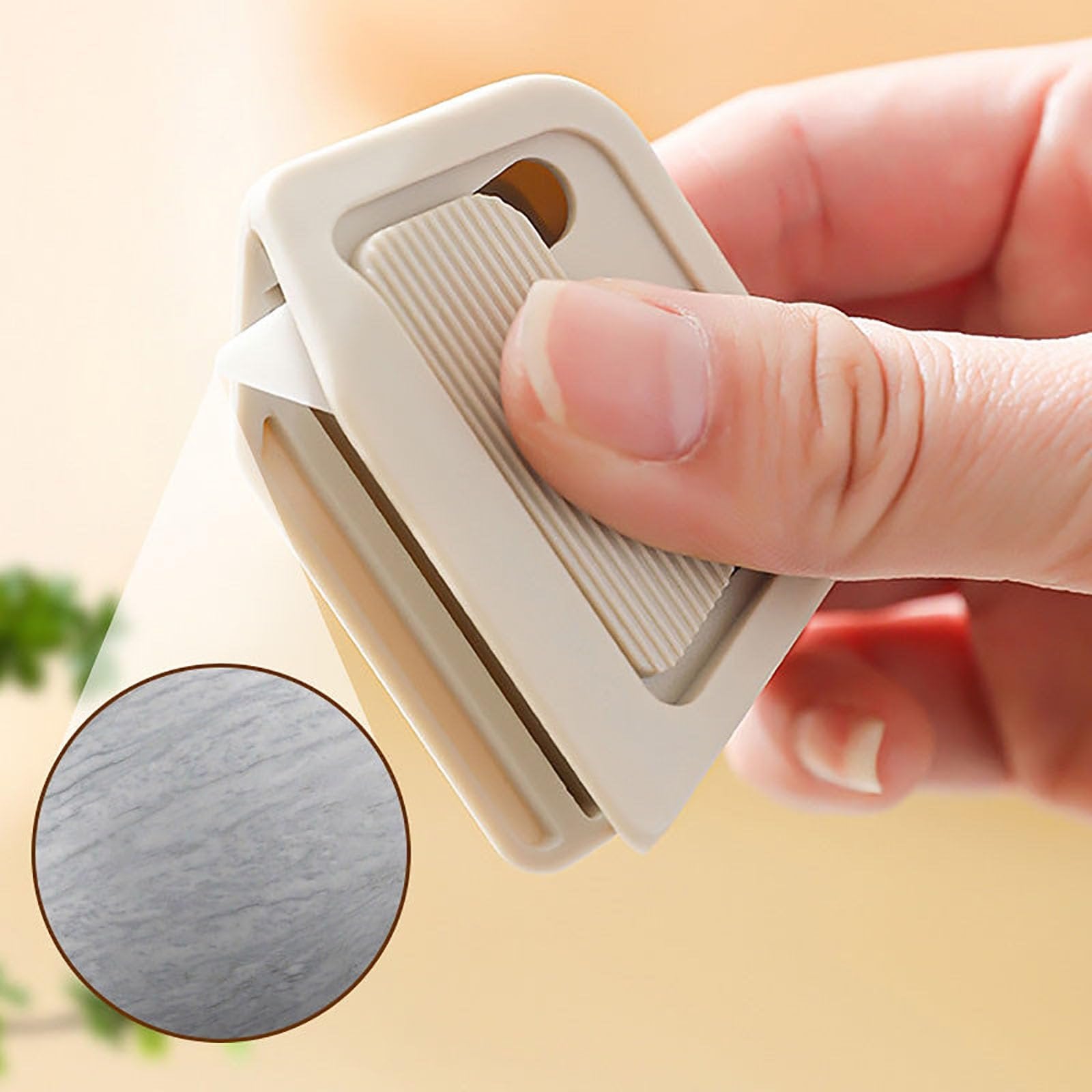 CardboardCut -Kartonschneider – Mit automatischem Klingenrückzug & Magnetfunktion