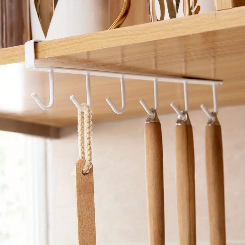 KitchenHooks - Unterbau-Hakenleiste – platzsparende Küchenaufbewahrung mit 6 Haken