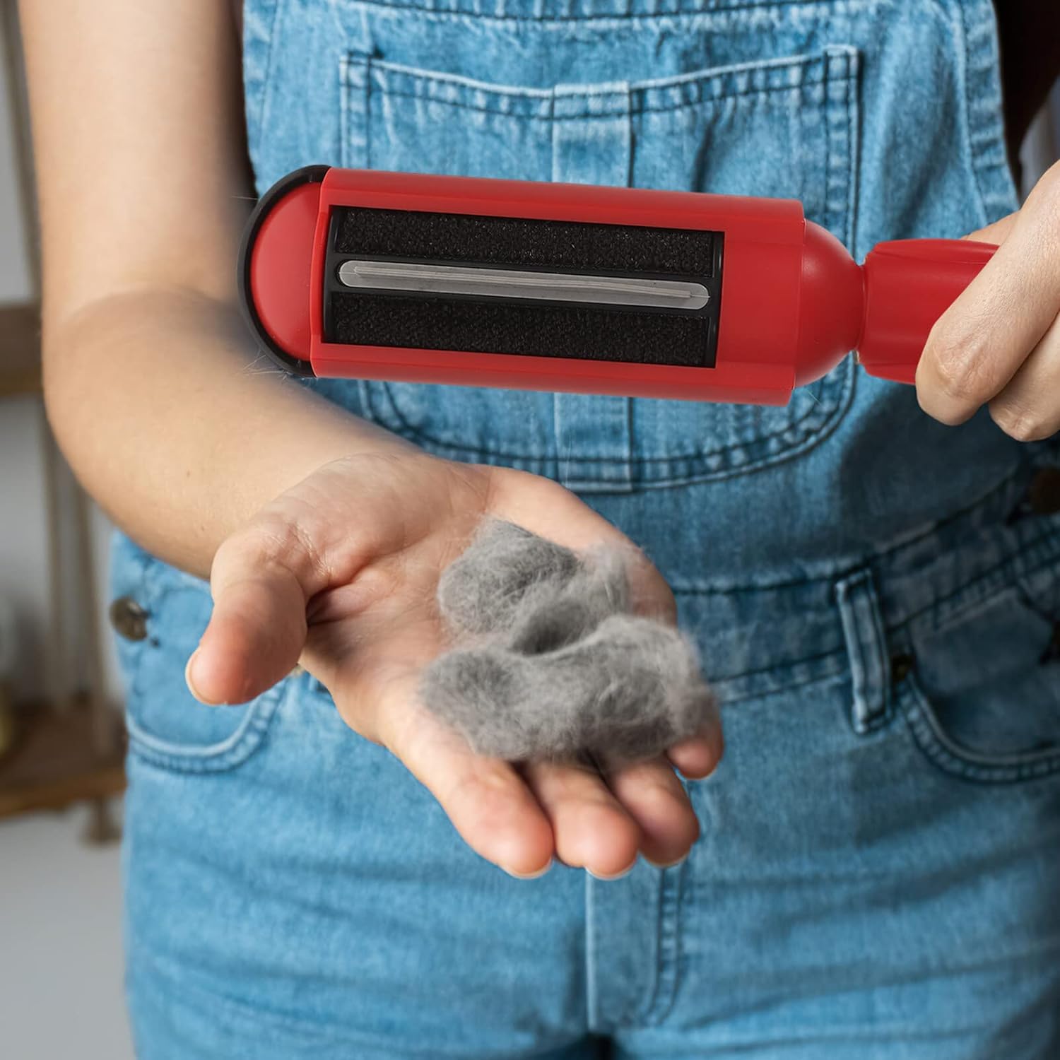 FurRemova - Entfernt mühelos Tierhaare von Möbeln und Kleidung - Frest