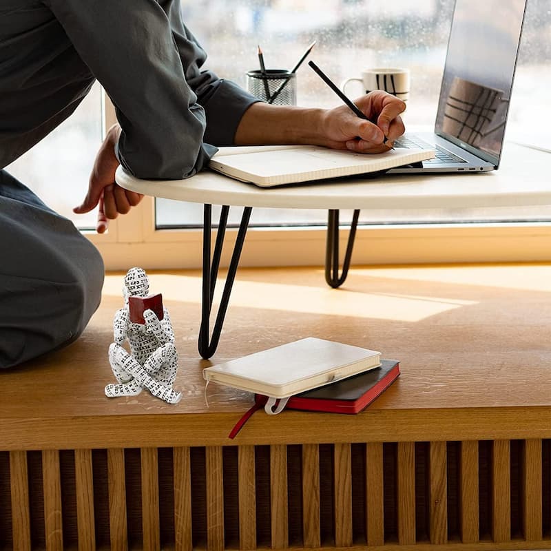 ReadingStatue - Nordische moderne lesende Frau Statue - Frest