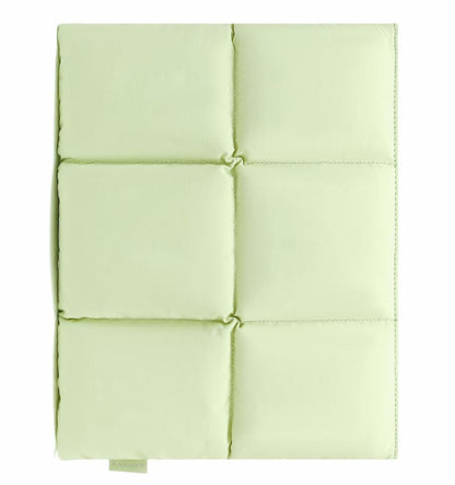 PuffSleeve - Laptop Sleeve mit Magnetverschluss — Militärschutz vor Stößen & Flüssigkeit