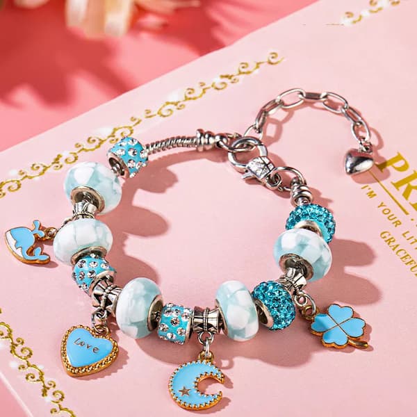Charm Bracelet Kit - Entfessle deine kreative Ader mit jedem dieser bezaubernden Armbänder