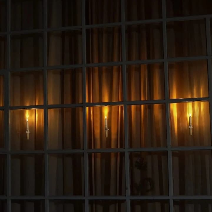 WindowCandles -  LED-Fensterkerzen mit Dämmerungssensor – Realistische, warmweiß flackernde Flamme für gemütliche Abende [6er-Set]