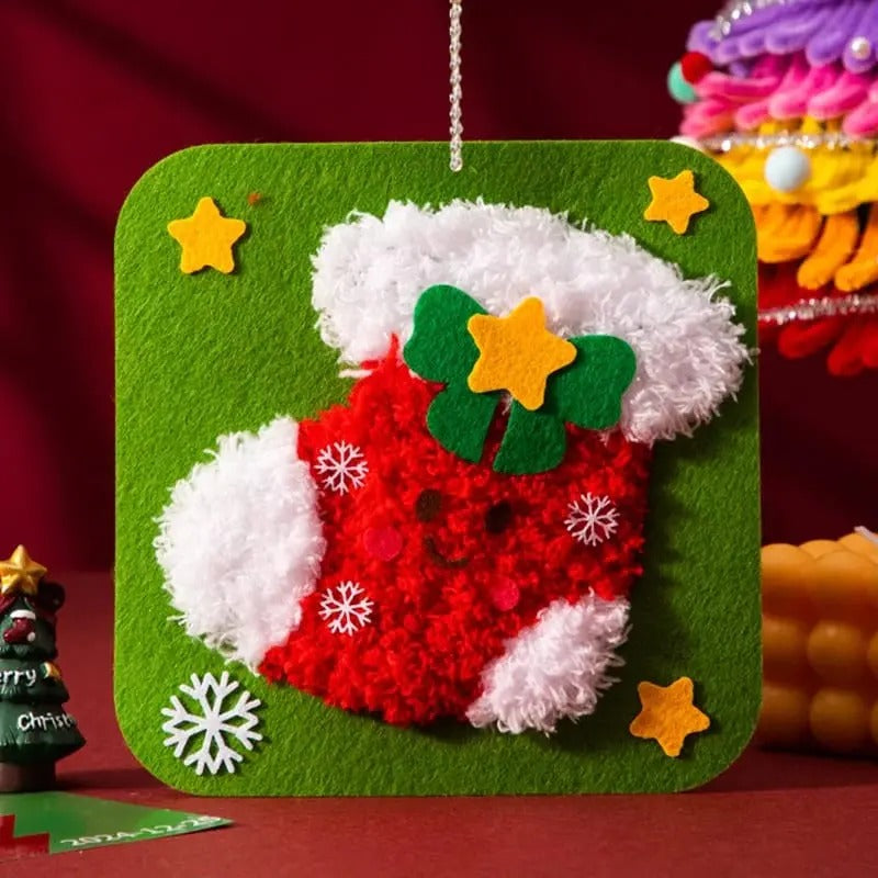 ChristmasKnitting - DIY Weihnachtsstickerei-Set — Bastelspaß mit Kindern & Freunden