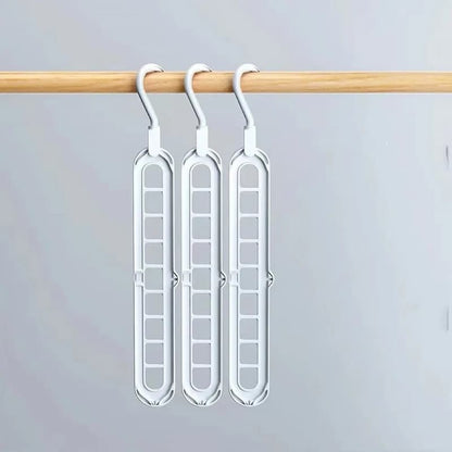 MultiHanger - Kleiderschrank-Organizer — Mehr Ordnung und Platz schaffen