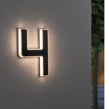 LightNumbers - Solarbetriebene beleuchtete Hausnummern