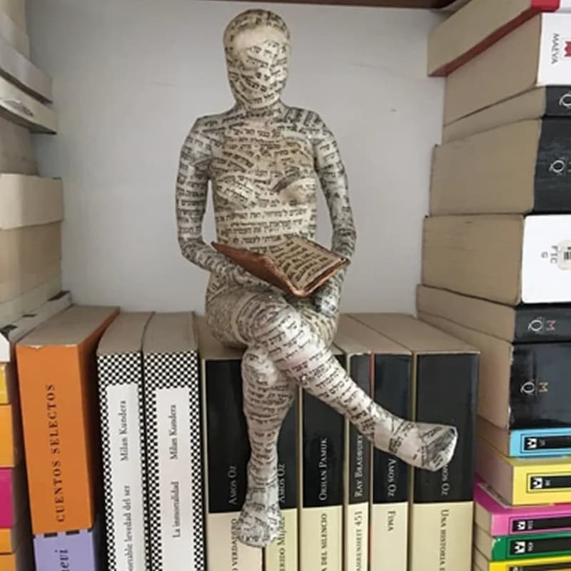 ReadingStatue - Nordische moderne lesende Frau Statue - Frest